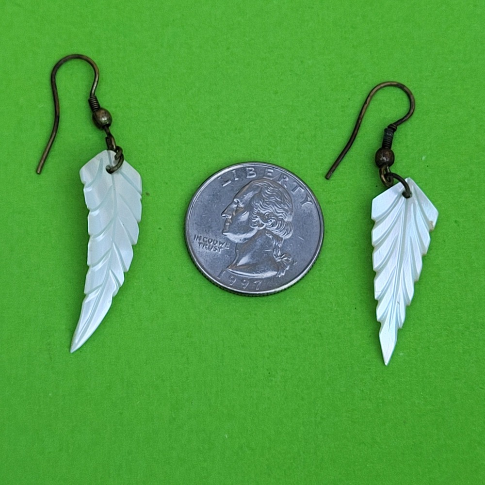 Vintage mother of pearl hand carved earrings leaf motif fairy grunge whimsigoth